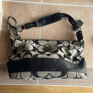 Black/Gray Signature Coach Shoulder Bag